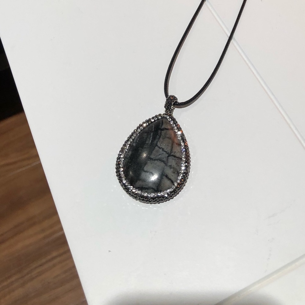 Statement necklace